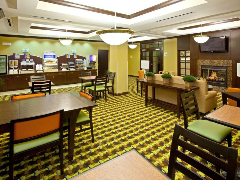 Holiday Inn Express Hotel & Suites Richwood - Cincinnati South By Ihg Exterior foto
